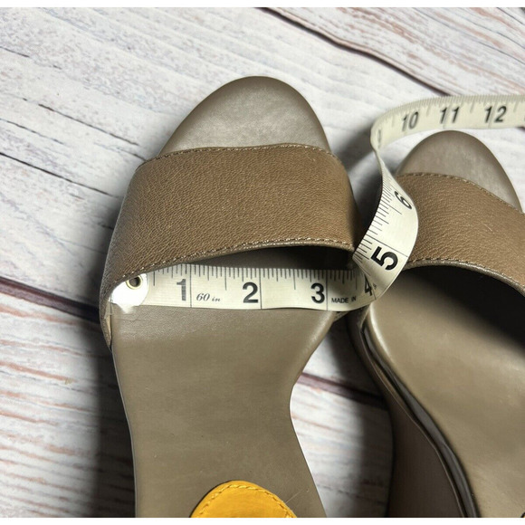 Banana Republic Vanessa Spring Summer Wedge Sandals Brown/Gold Size: 8 - Picture 9 of 10
